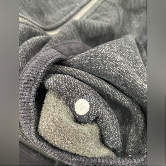 Lululemon jacket - Picture 4 of 7